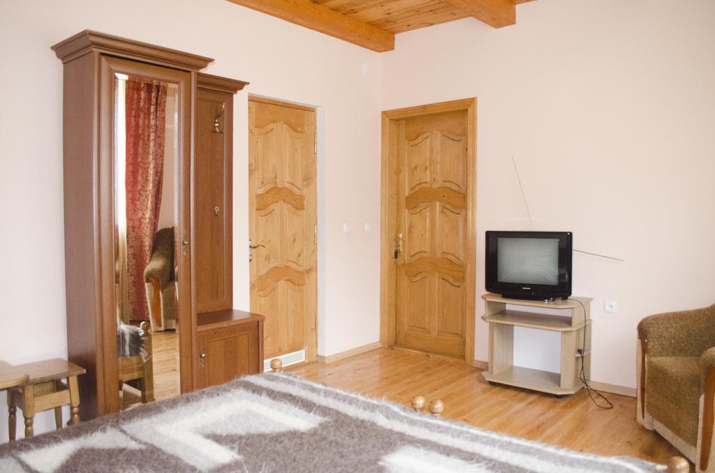 Girska Sadyba Iaremcea Cameră foto